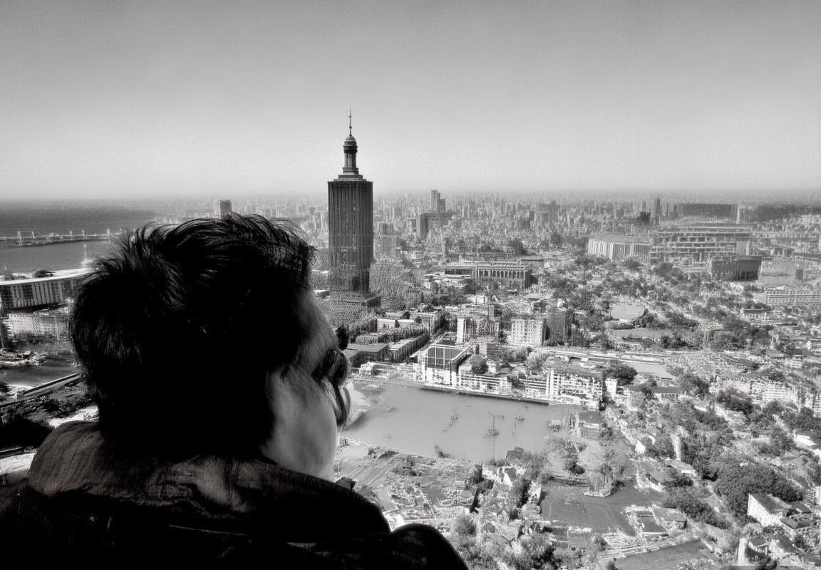 方硕篮球生涯解析：崛起之路、成就与挑战